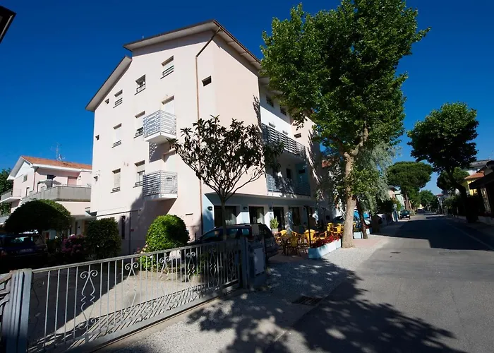 Fabbri's Hotell 2*